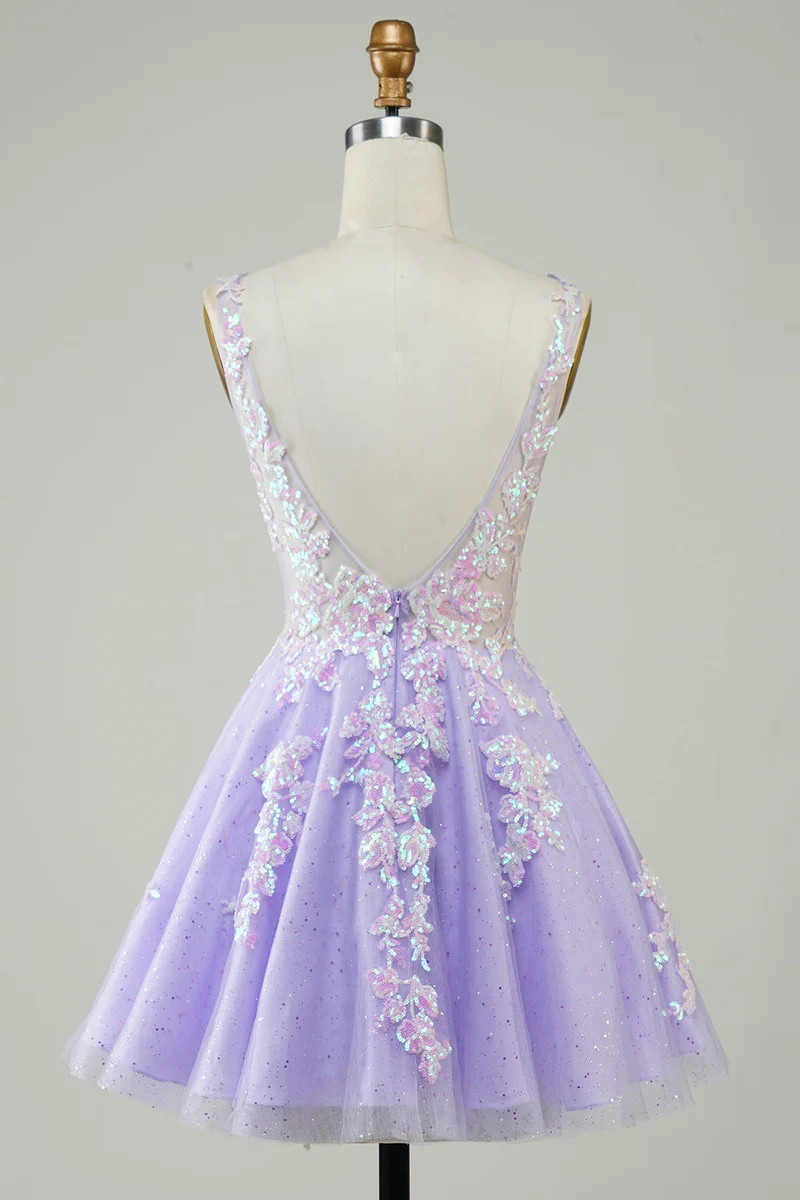 Robe de soirée en tulle orange à paillettes et col en V