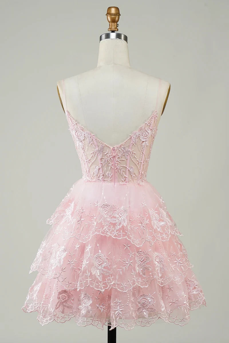 Robe de soirée courte transparente à volants asymétriques en dentelle scintillante