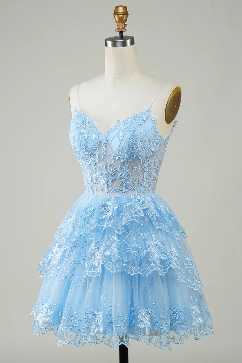 Robe de soirée courte transparente à volants asymétriques en dentelle scintillante