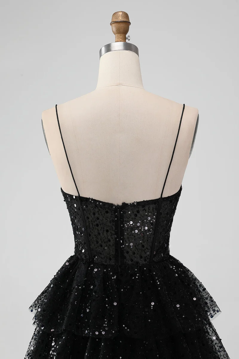 Robe de soirée courte à volants et à volants en tulle noir
