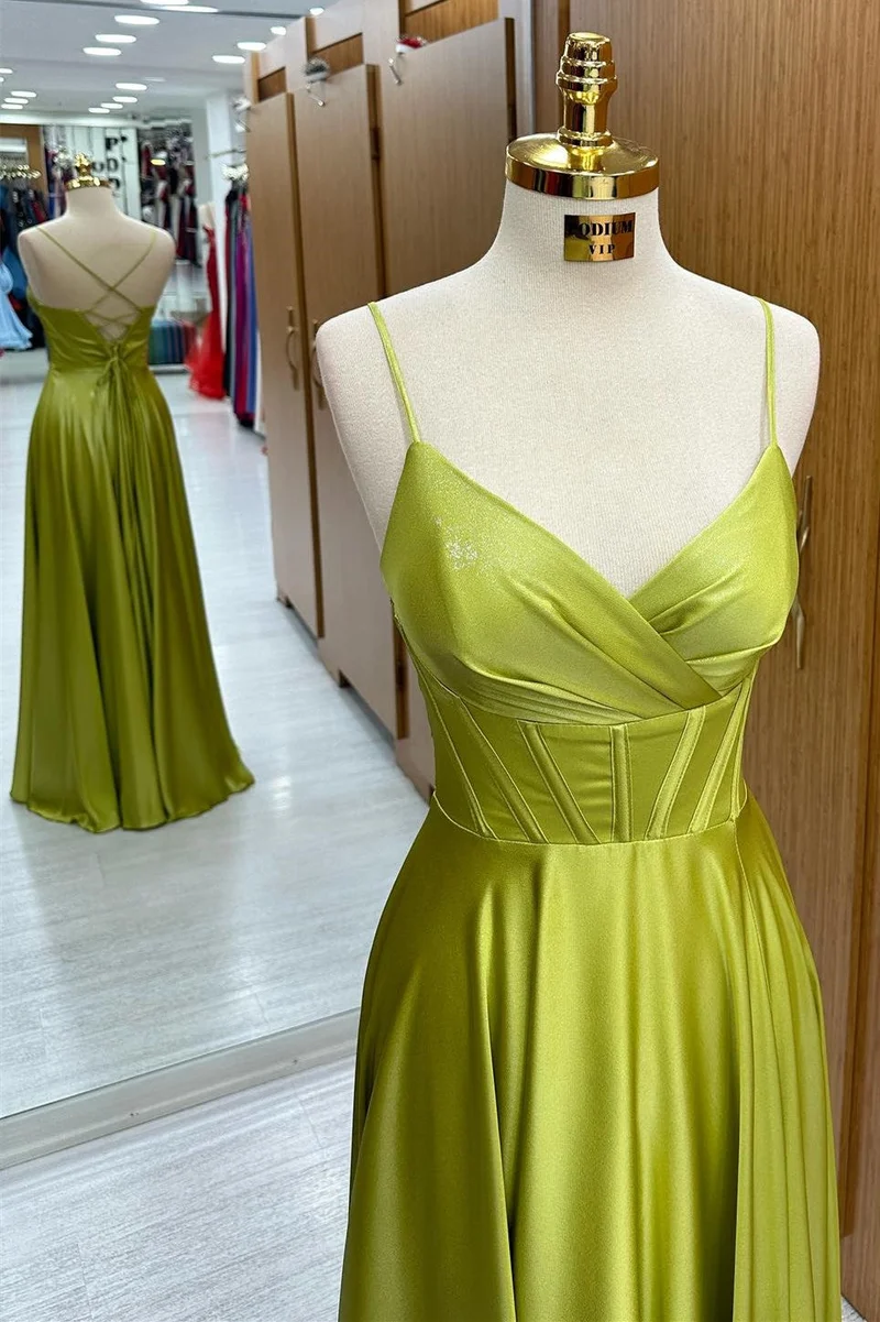 Robe de bal formelle longue trapèze à lacets vert olive