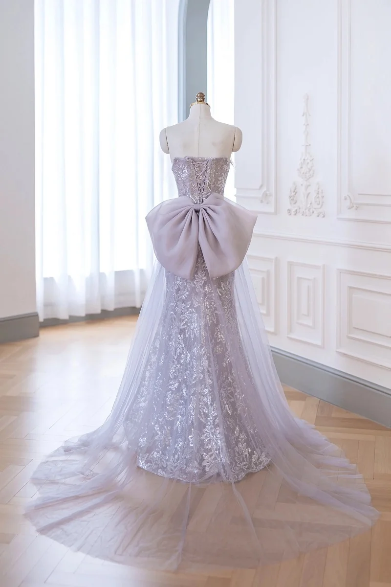 Robe formelle élégante à paillettes violettes Taro avec traîne en tulle amovible