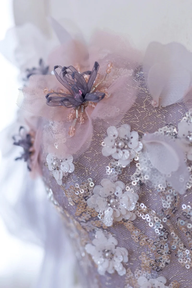 Robe formelle élégante à paillettes violettes Taro avec traîne en tulle amovible