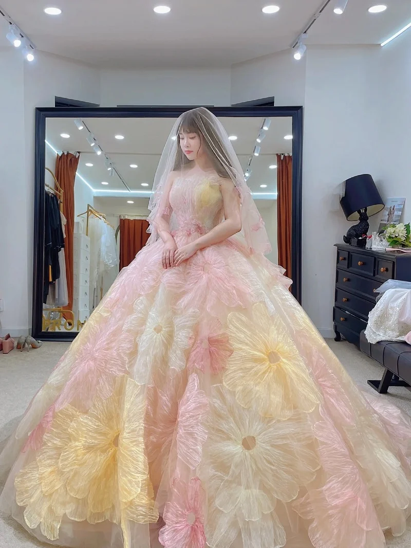 Robe de mariée romantique à grandes fleurs 3D, robe de mariée colorée