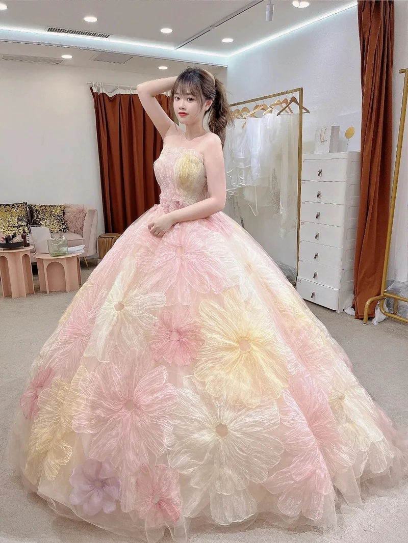 Robe de mariée romantique à grandes fleurs 3D, robe de mariée colorée