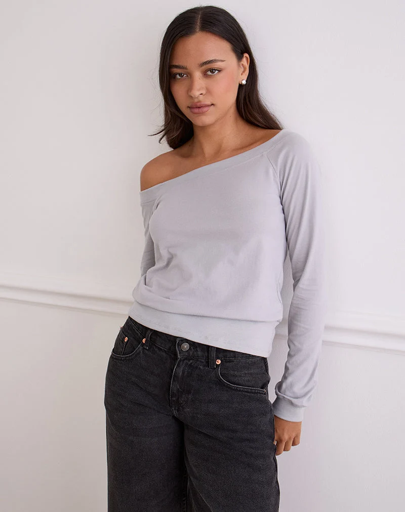 Yacin Slouchy Top in Silver