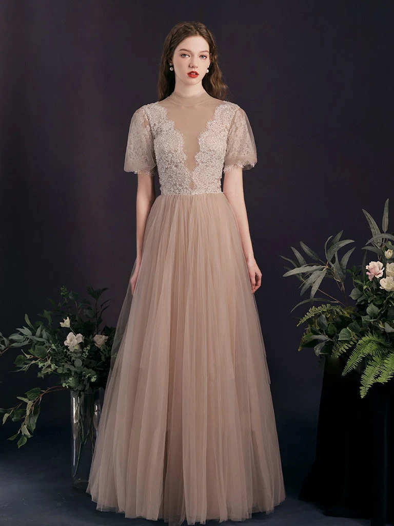 Robe de bal transparente modeste à manches courtes
