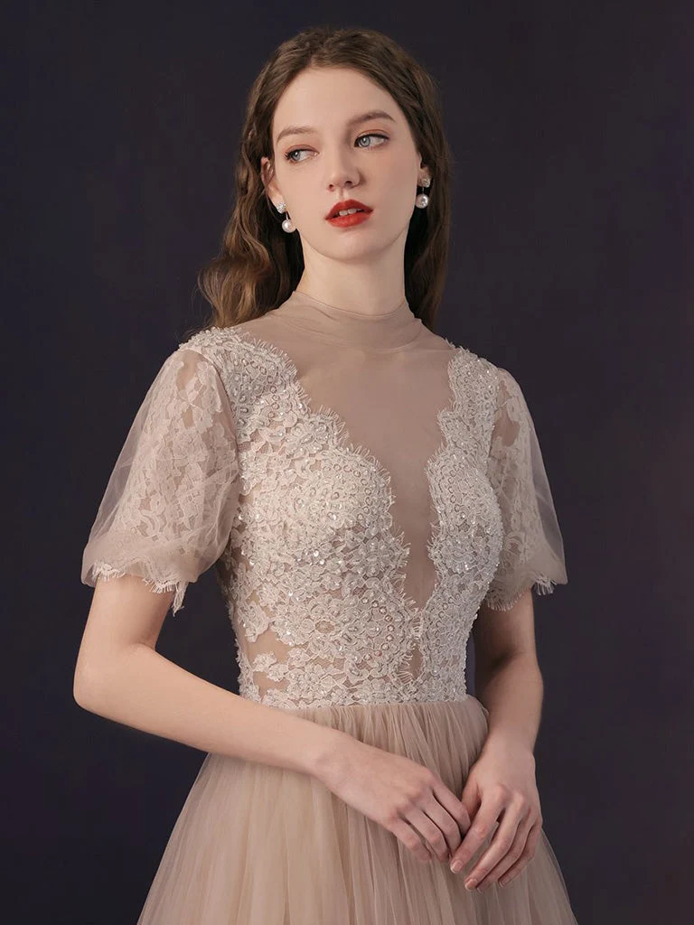 Robe de bal transparente modeste à manches courtes