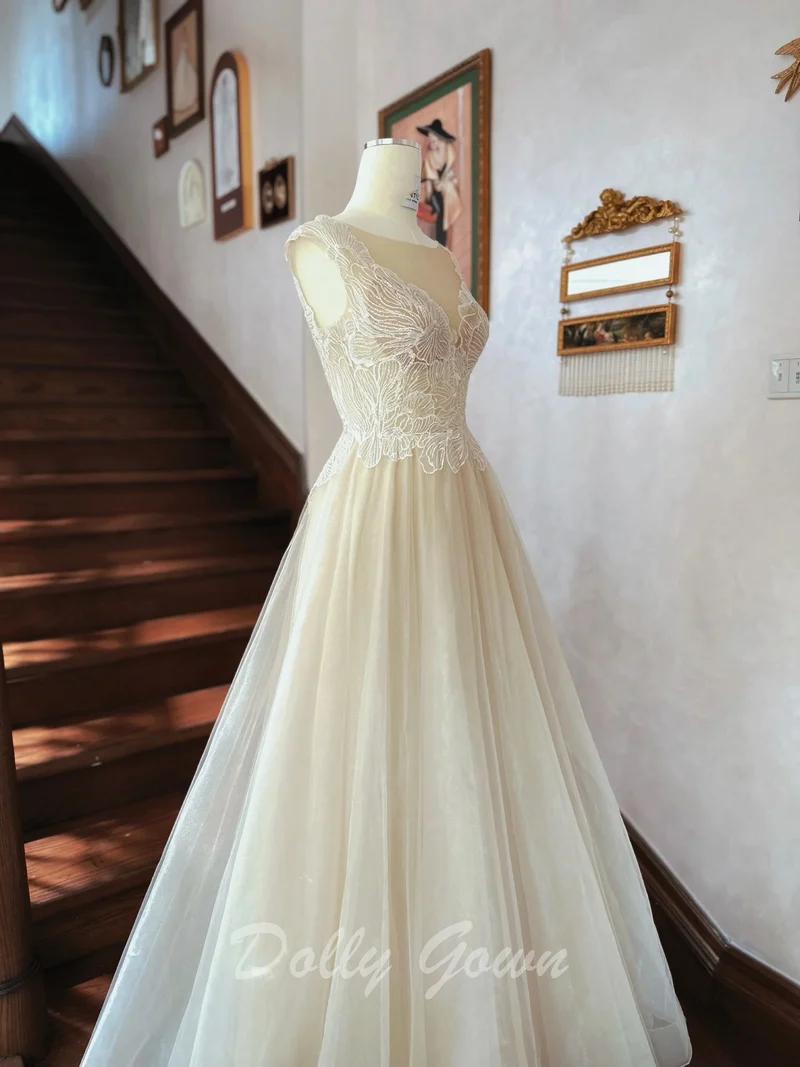Robe de mariée trapèze en dentelle Illusion de fée, robe de mariée transparente et fluide, champagne