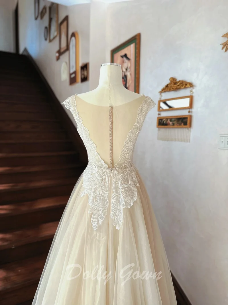Robe de mariée trapèze en dentelle Illusion de fée, robe de mariée transparente et fluide, champagne