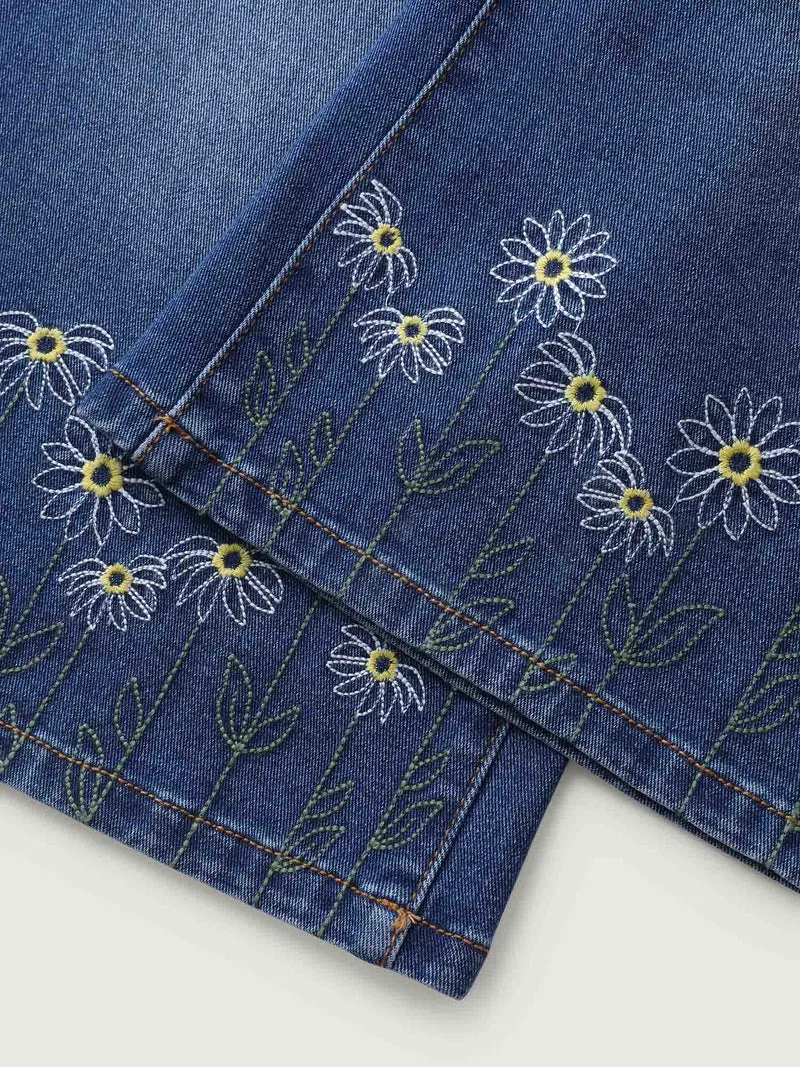 Floral Embroidered Elastic Waist Cropped Jeans