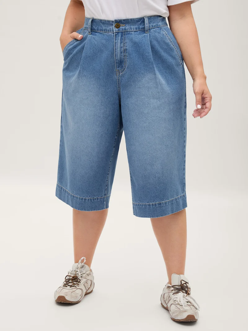Stretchy Back-Waist Cropped Jeans