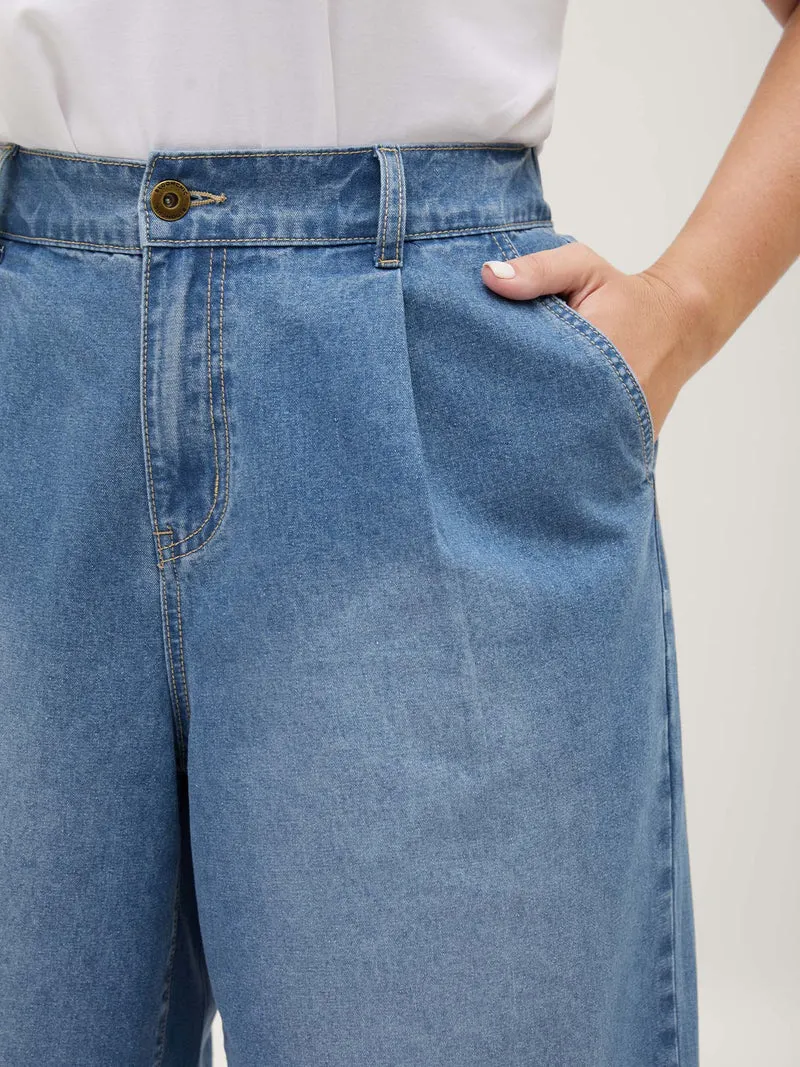 Stretchy Back-Waist Cropped Jeans