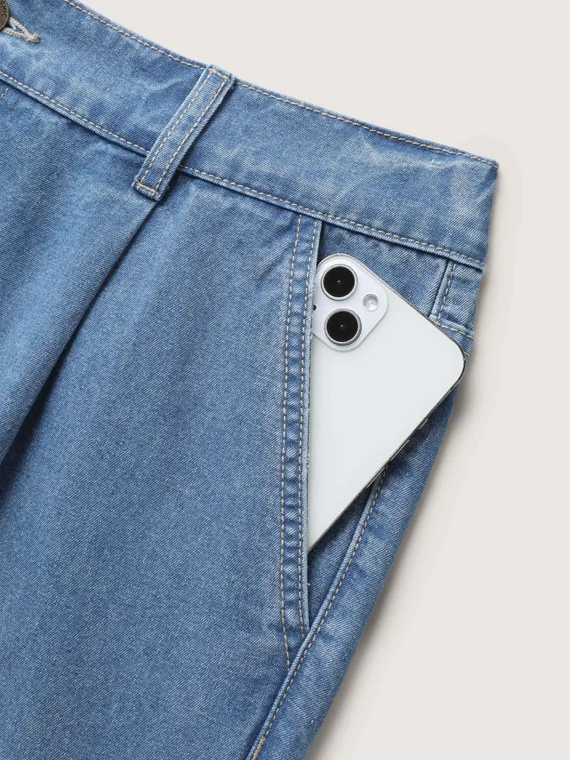 Stretchy Back-Waist Cropped Jeans