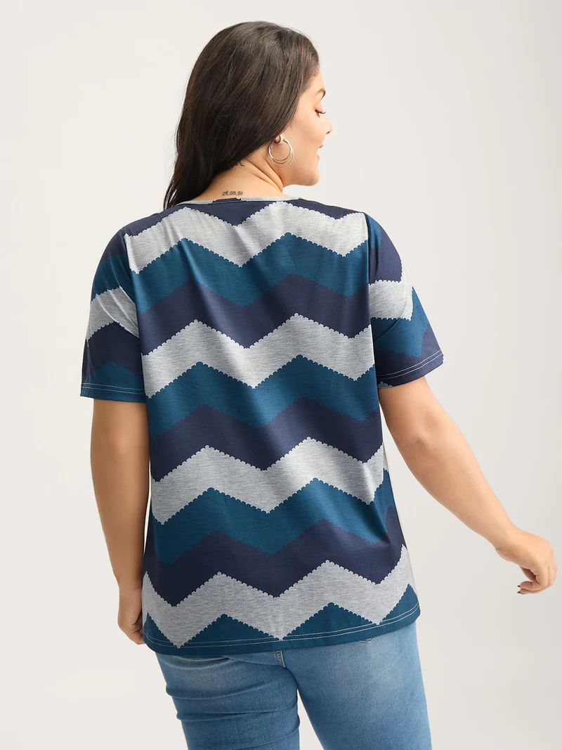 Wavy Stripe Color Contrast Zipper T-Shirt