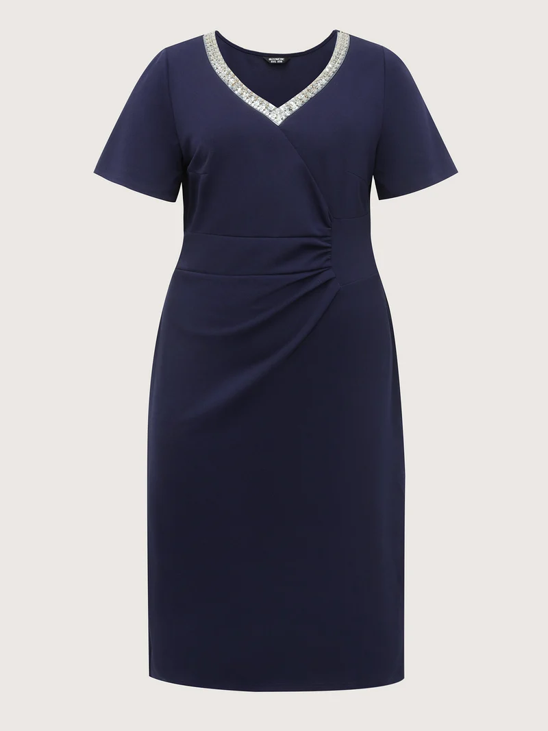 Pleated Tummy-Friendly Metal Detail Midi Dress