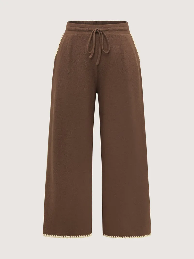 Shell Shaped Embroidery Contrast Pants