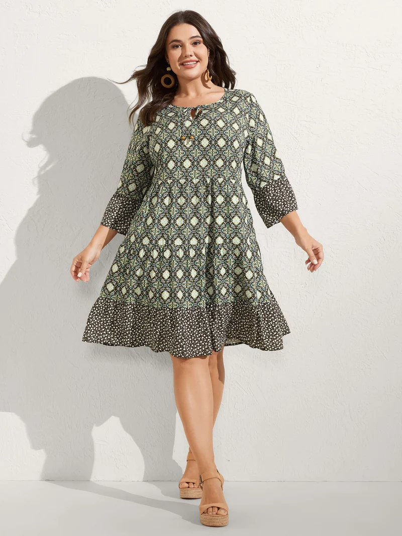 Geometric Print Flared Sleeve Tiered Midi Dress