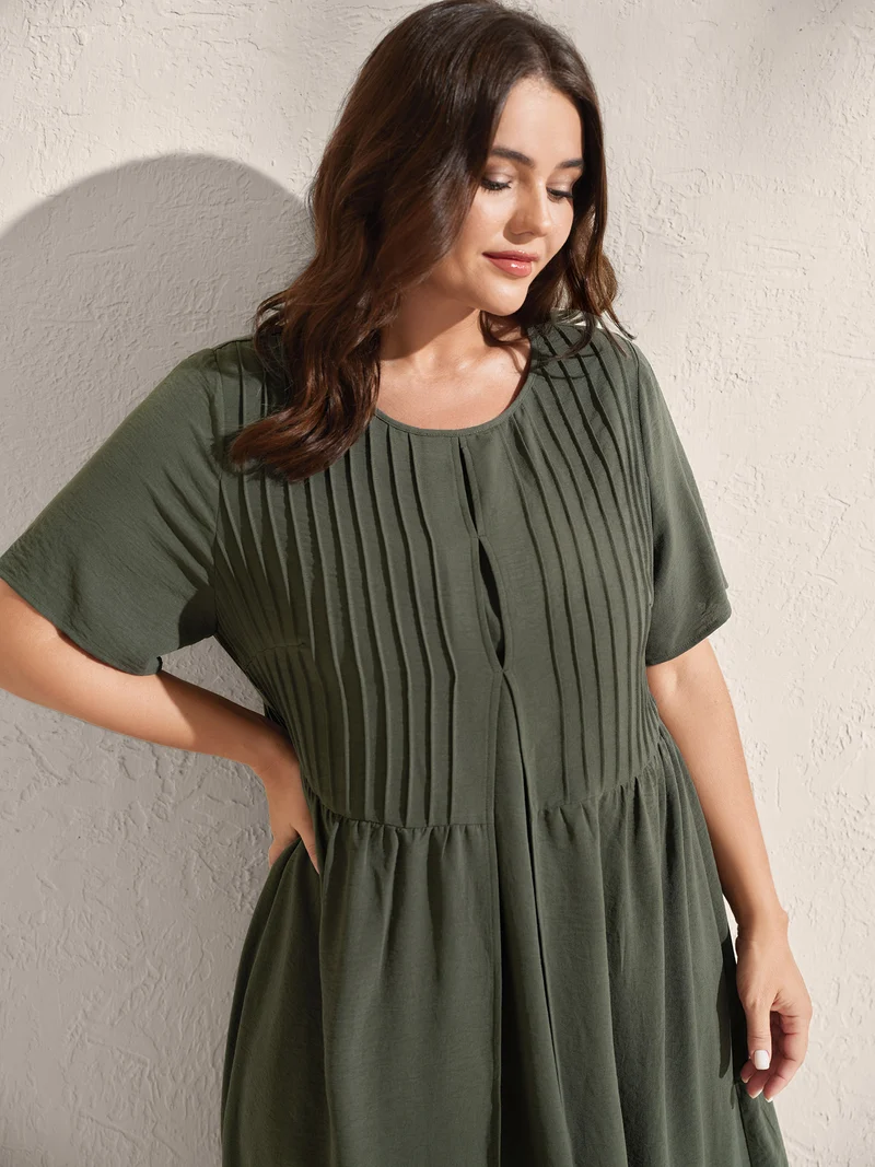 Toothpick Pleats Backless Bust Ease Midi Dress
