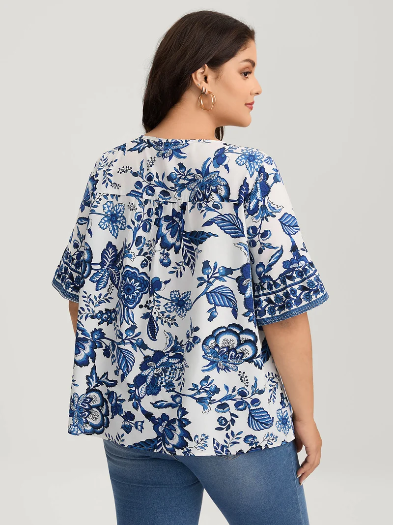 Floral Print Neck Tassels Blouse