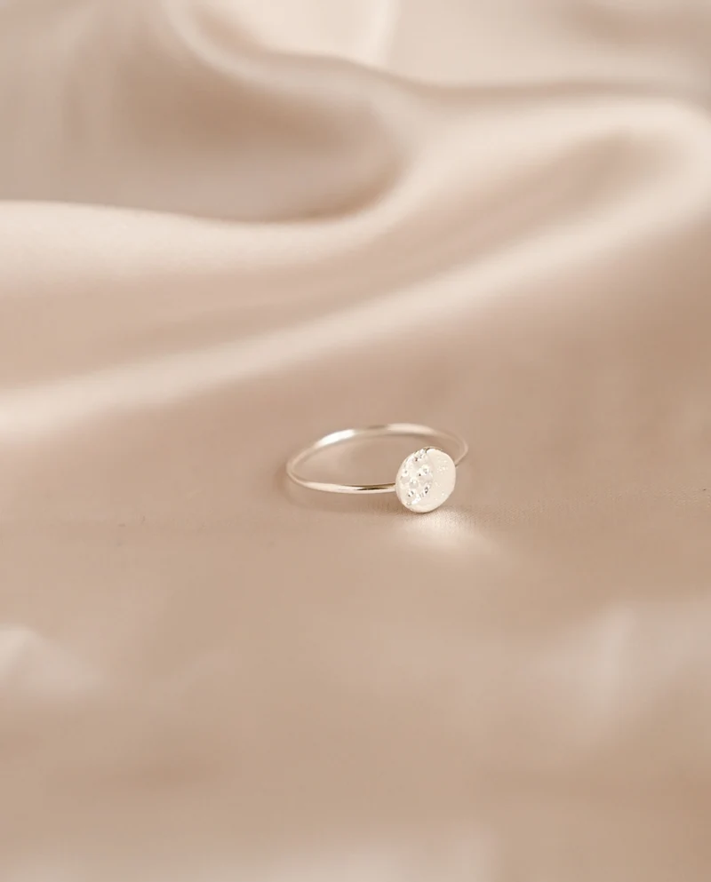 Bague en argent recyclé