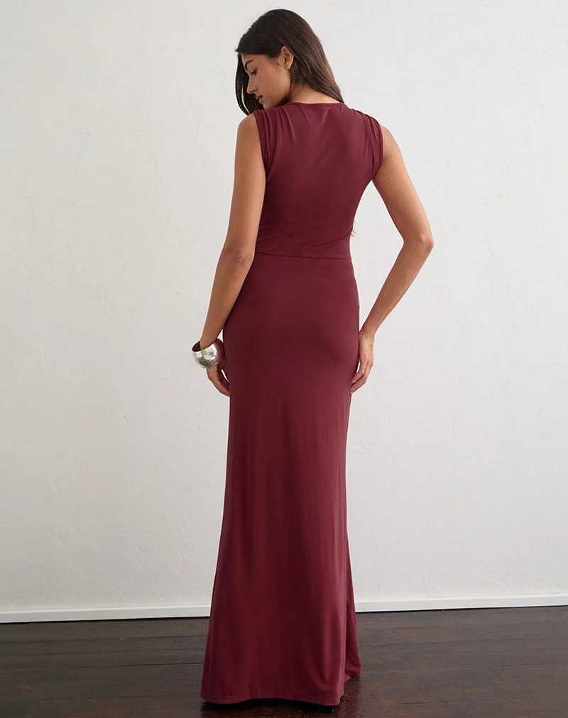 Robe longue décolletée Rohasy en cupro bordeaux