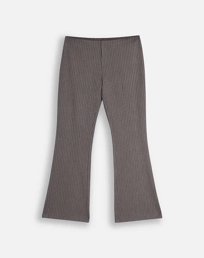 Pantalon Yaswa en tissu de costume à fines rayures grises et marron