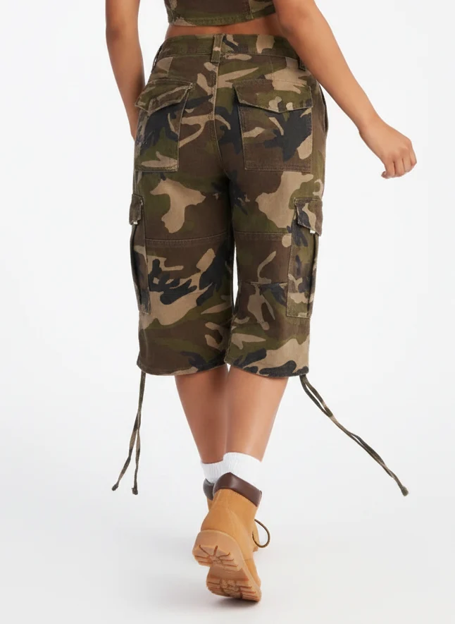 Short cargo denim camouflage