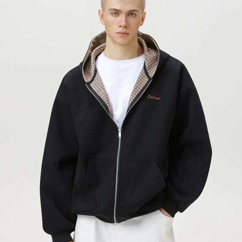 Veste à Capuche Zippée à Motifs Carreaux – Look Tendance et Confortable