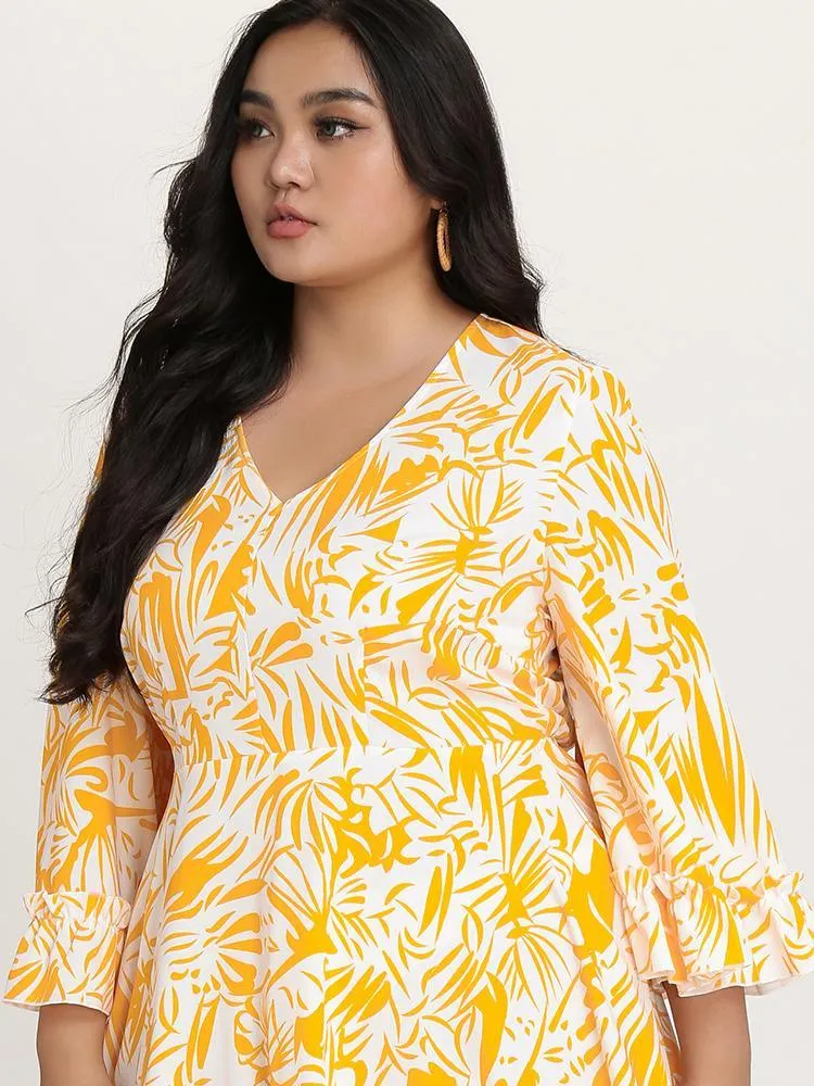 Bell Sleeve Trim Dress