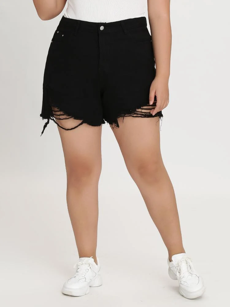Ripped Pocket Short