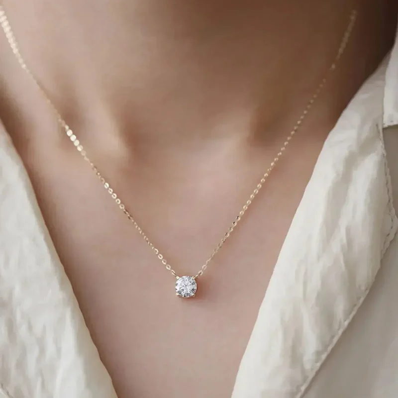 Collier en argent sterling plaqué or avec zircon
