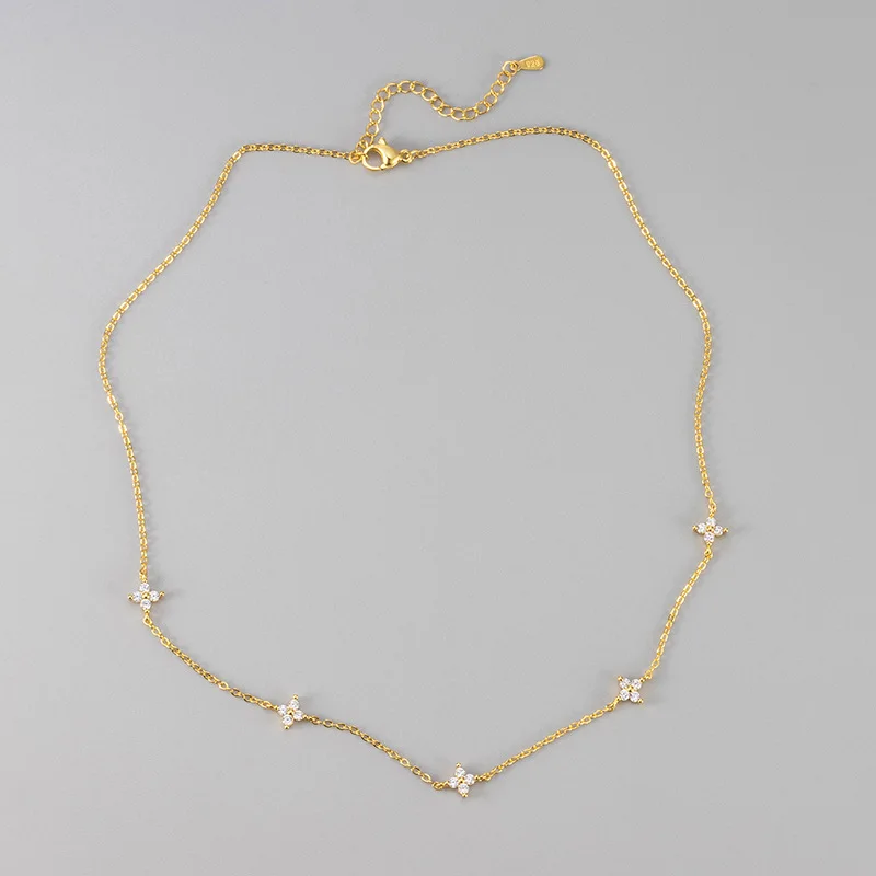 Collier de antique