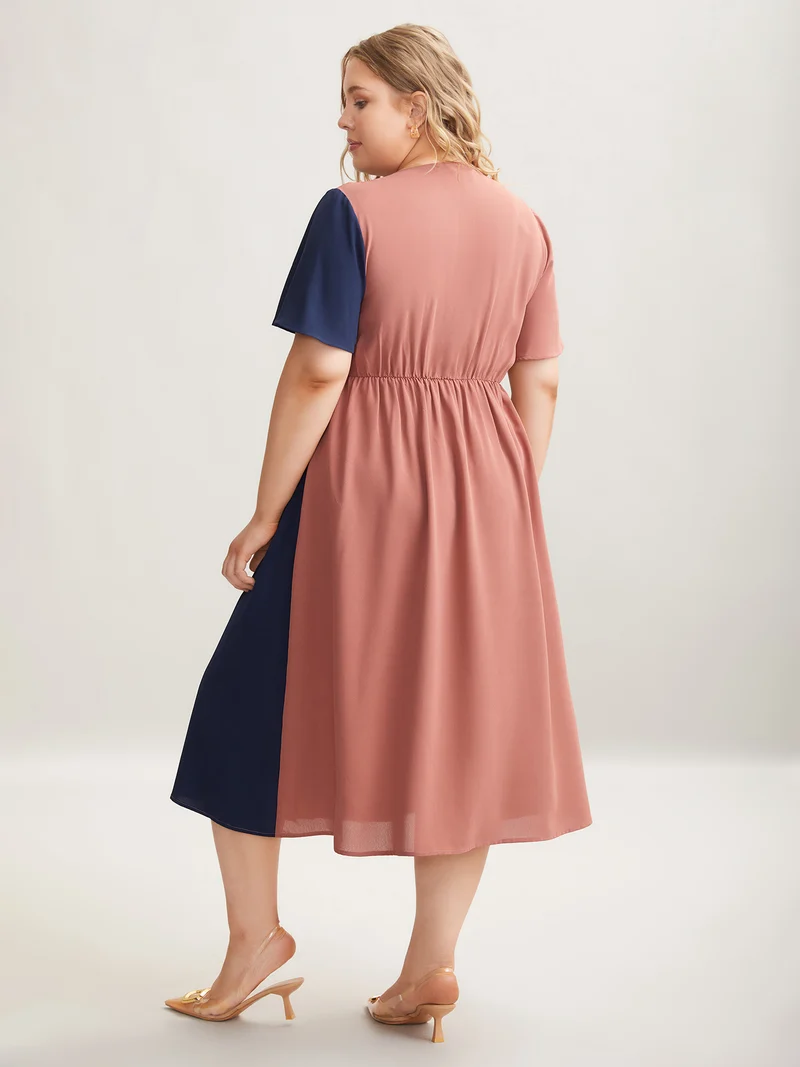Color Block Pleated Waist-Cinched Midi Dress
