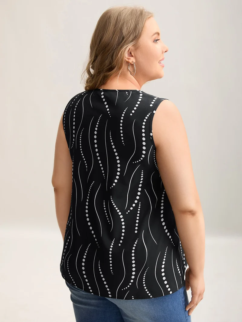 Geometric Print Pleated Front Sleeveless Top