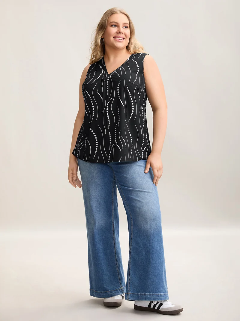 Geometric Print Pleated Front Sleeveless Top