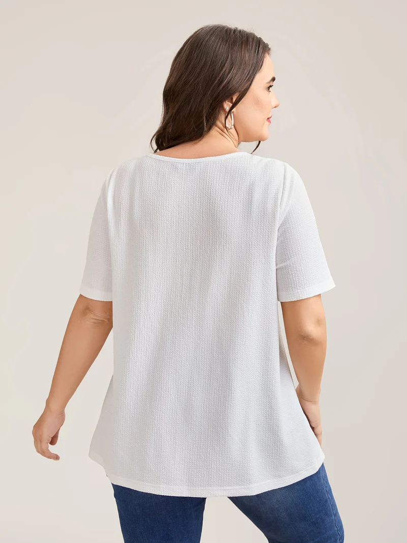 Stretchy Textured Pleated Round Neck T-Shirt