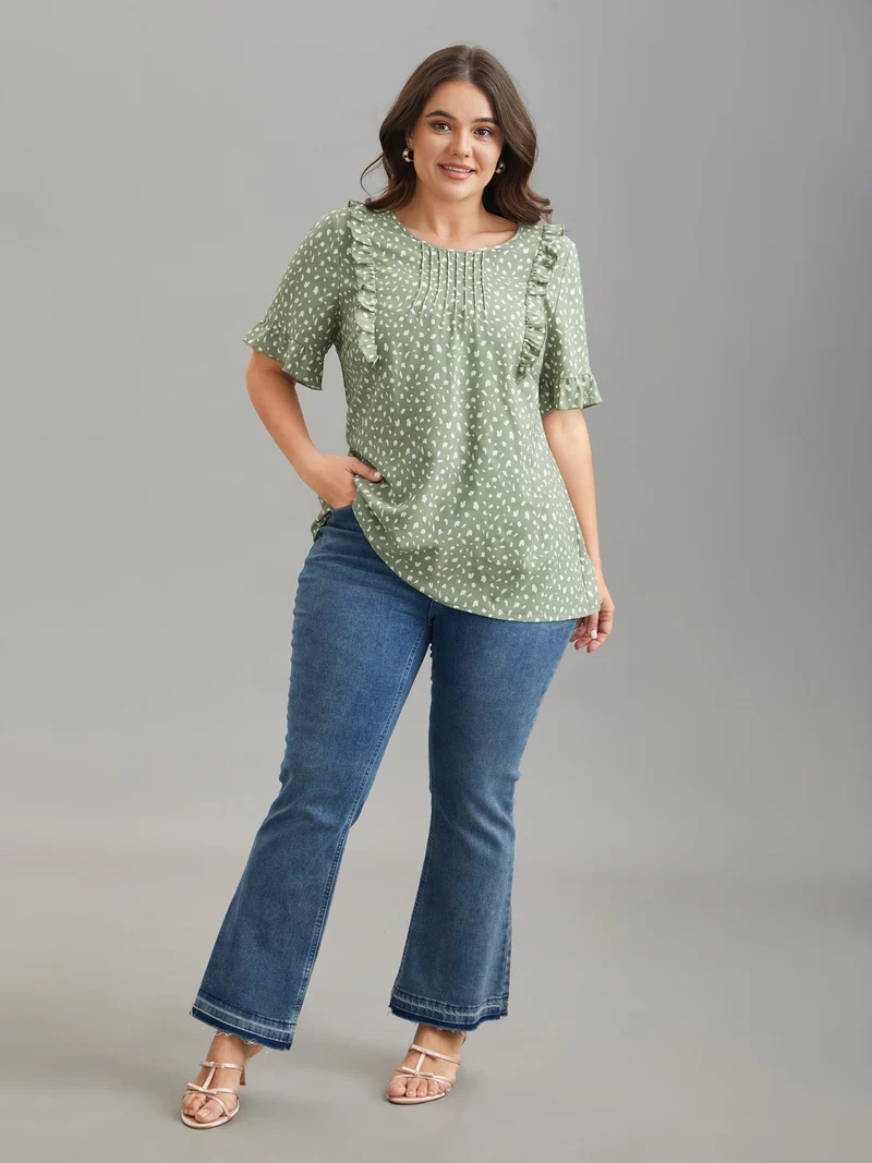Ruffled Edges Pleated Floral Shirt