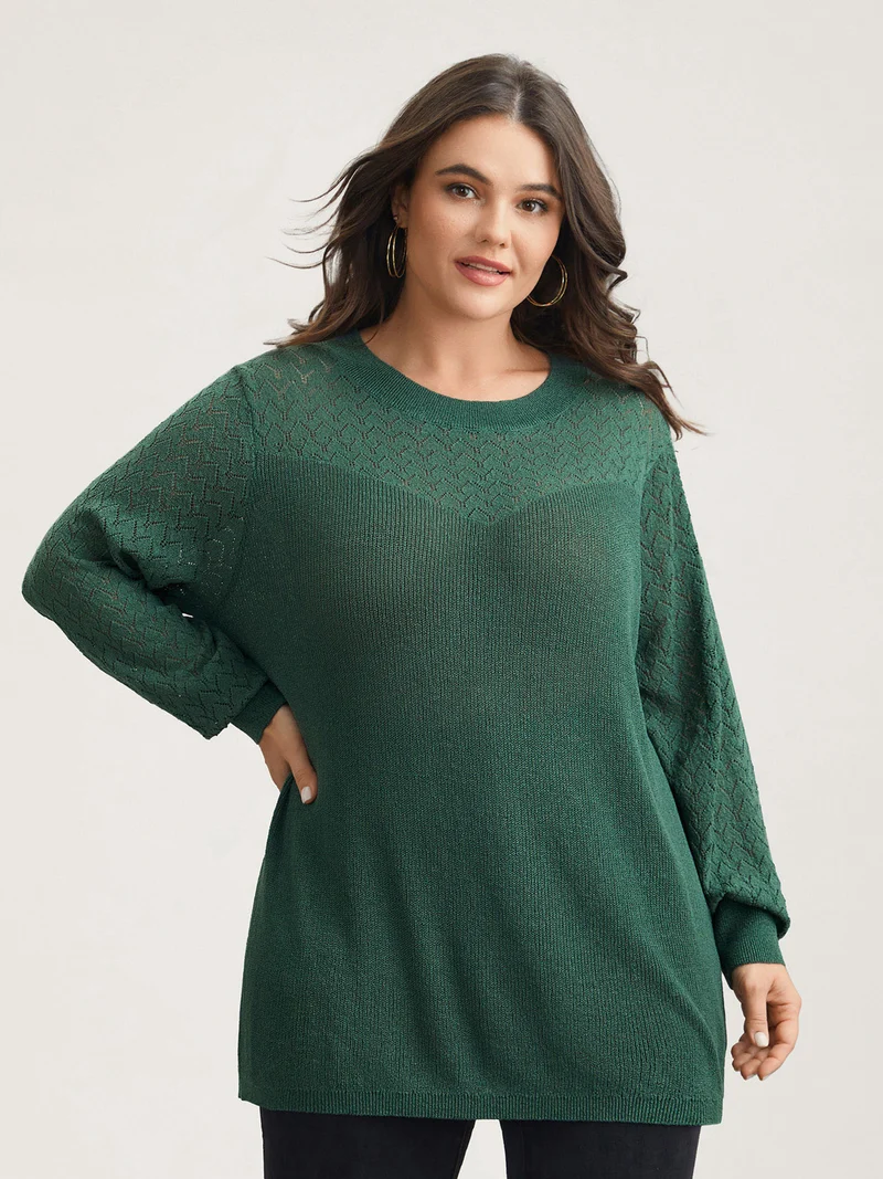 Cut-Out Textured Ribbed Hem Pullover