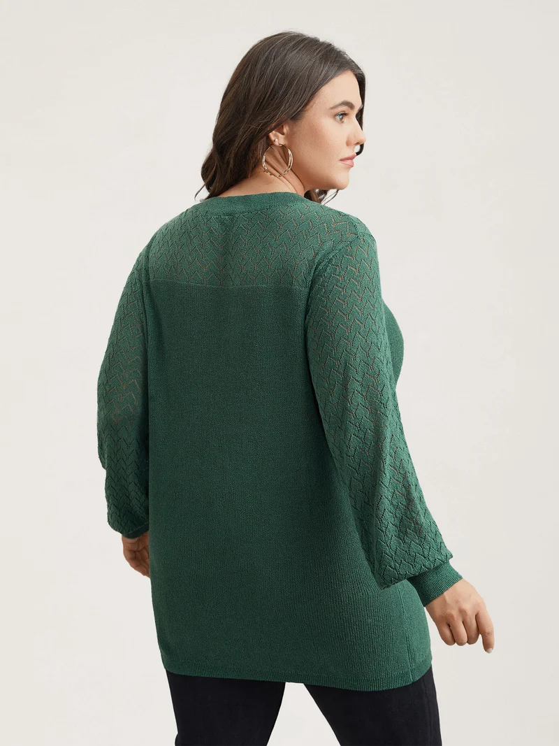 Cut-Out Textured Ribbed Hem Pullover