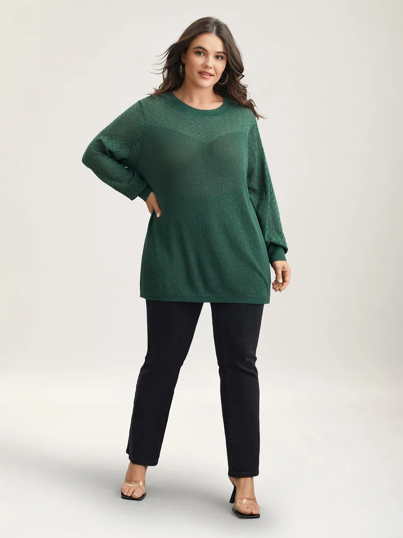 Cut-Out Textured Ribbed Hem Pullover