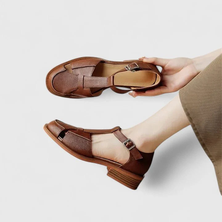 Sandales à talon bas pour femmes