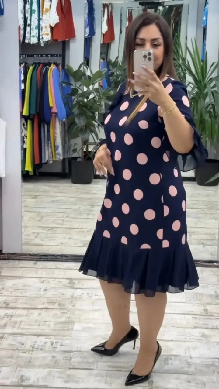 Robe mi-longue plissée à pois pour femmes
