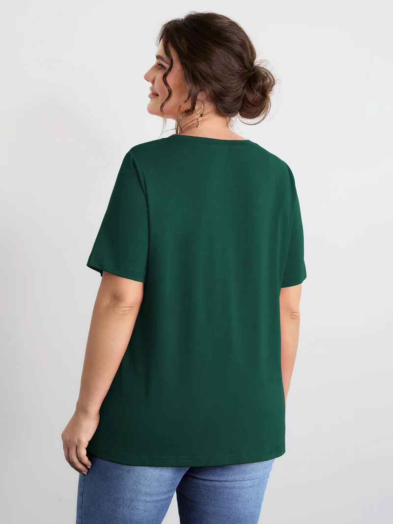Cozy Christmas Print Round Neck T-Shirt