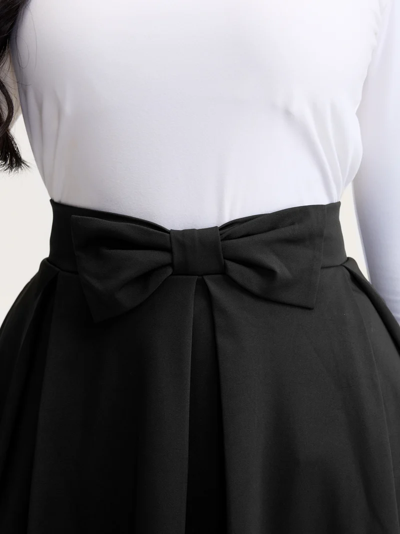 Stretchy Bow Detail Pleated Midi Skirt