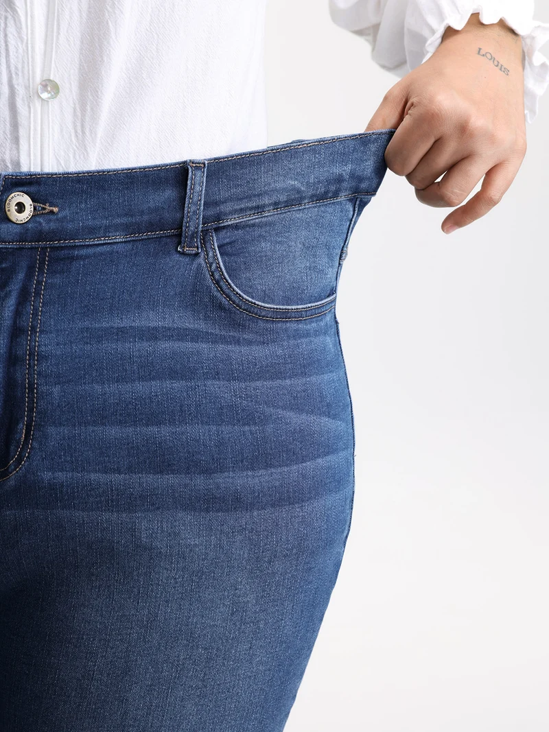 Supersoft Stretchy Waist Skinny-Fit Jeans