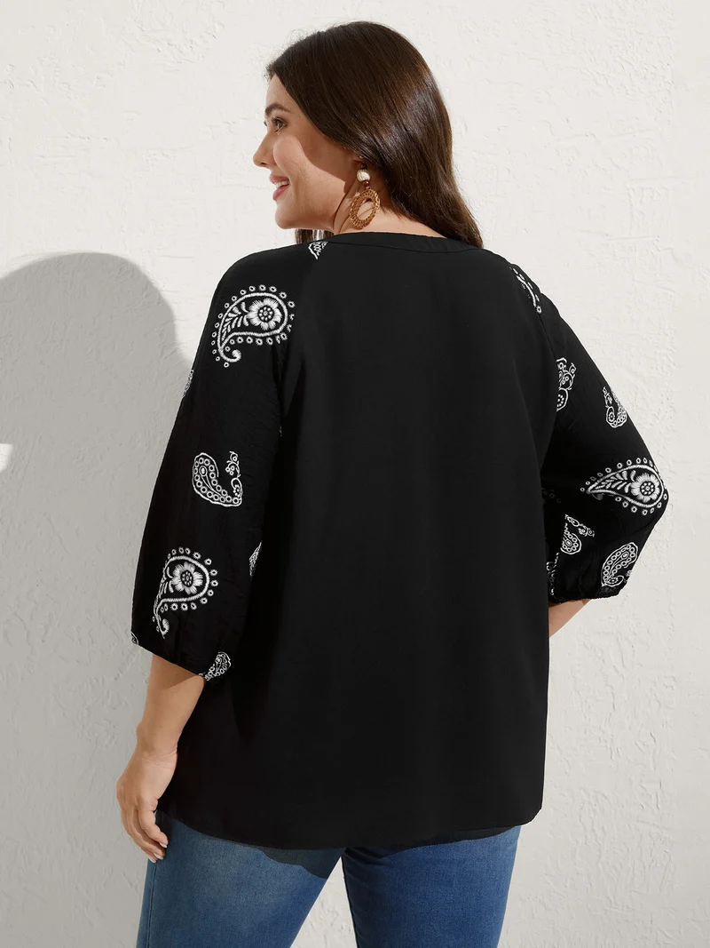 Paisley Embroidered Sleeve Spliced Blouse