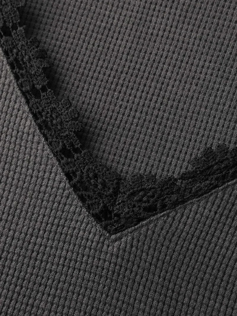 Lace Trim Textured V-Neck T-Shirt
