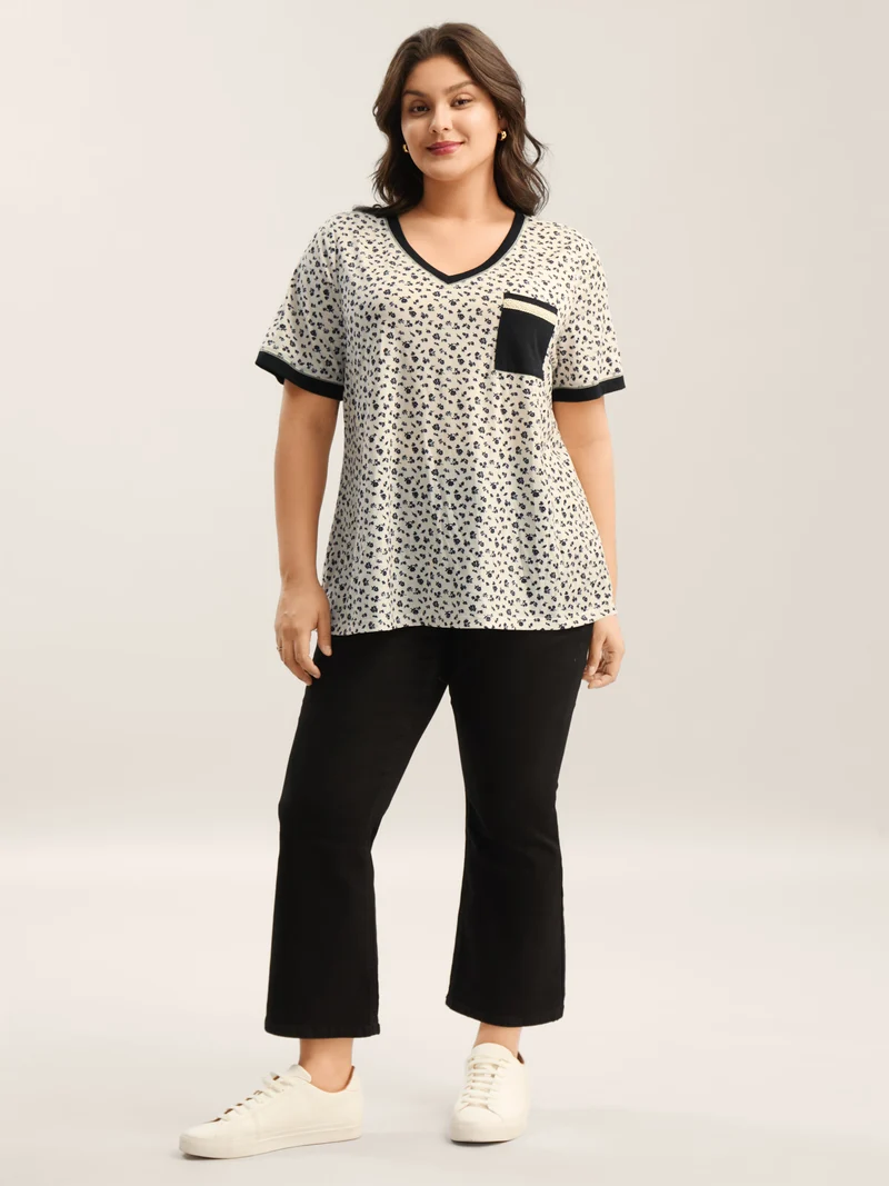 Stretchy Delicate Floral Print Contrast T-Shirt