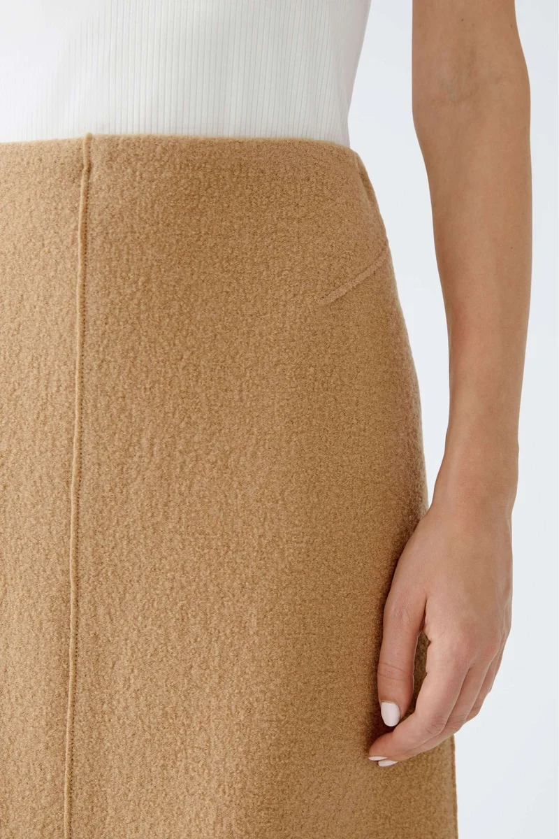 Jupe courte en lainage, taille haute